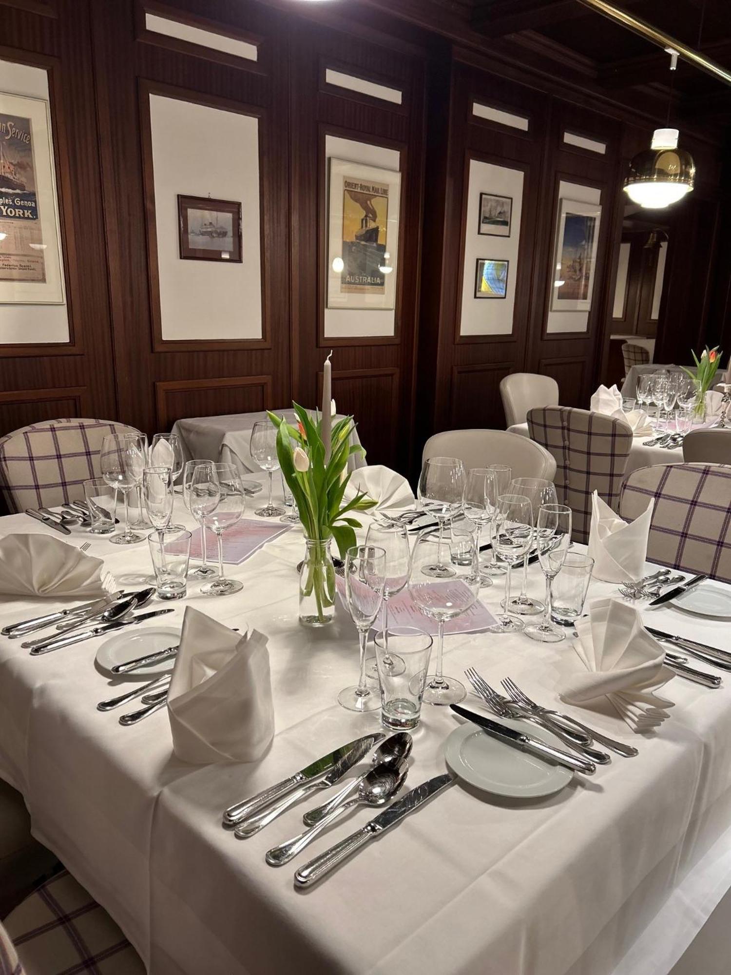 Hotel-Restaurant Steuermann Karlsruhe Esterno foto