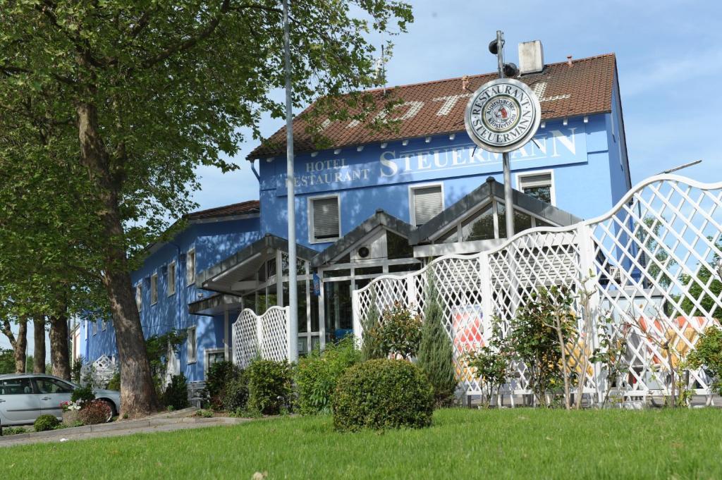 Hotel-Restaurant Steuermann Karlsruhe Esterno foto